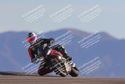 media/Nov-06-2023-Moto Forza (Mon) [[ce023d0744]]/4-Beginner Group/Session 5 (Turn 9)/